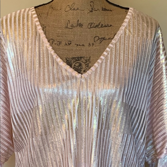 HOST PICK! LAST ONE! Fun plus top-New! - Picture 2 of 5